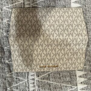 Michael Kors Bifold Wallet